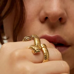 Bague Antigone dorée - Émeraude - Capsule Les Précieux