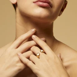 Bague Saint Germain dorée - Nacre blanche