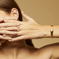 Bague Saint Germain dorée - Nacre blanche