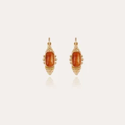 Boucles d'oreilles Serti Talisman petit modèle dorées - Cornaline
