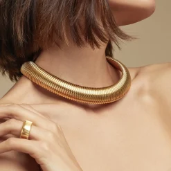 Collier Aida petit modèle doré